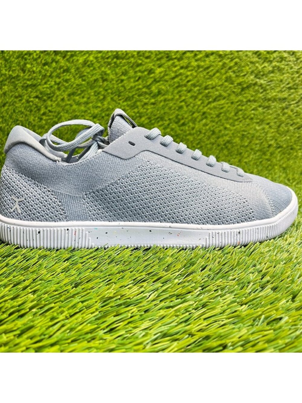 Flux Adapt Trainer Gray White Mens Size 9.5 Casual Walking Knit Shoes Sneakers